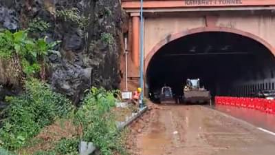 पुण्याहून मुंबईच्या दिशेला प्रवास करणाऱ्यांसाठी महत्त्वाची बातमी! 3 तास 20 मिनिटांच्या ब्लॉकनंतर अखेर वाहतूक सुरु