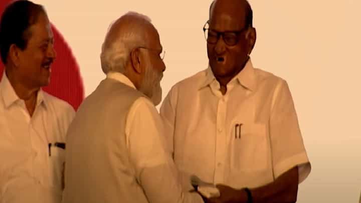 ‘मोदी यांचा संकल्प शरद पवार यांना कळेल, त्यांचं मन परिवर्तन होईल’; भाजप नेत्याचा दावा ‘मोदी यांचा संकल्प शरद पवार यांना कळेल, त्यांचं मन परिवर्तन होईल’; भाजप नेत्याचा दावा