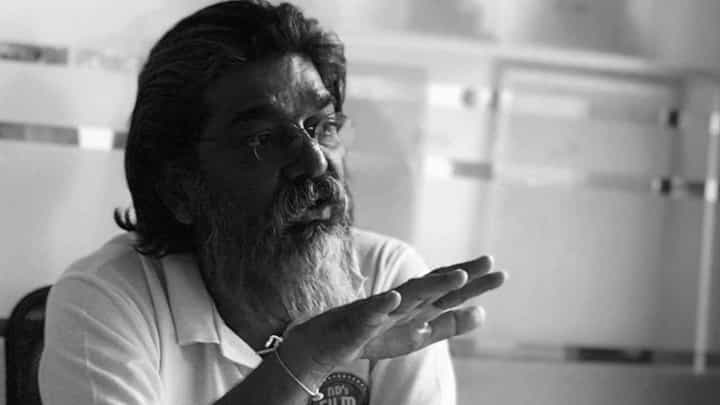 एक उमदा मराठी उद्योजक..., शरद पवार यांच्याकडून नितीन देसाई यांना श्रद्धांजली अर्पण एक उमदा मराठी उद्योजक..., शरद पवार यांच्याकडून नितीन देसाई यांना श्रद्धांजली अर्पण