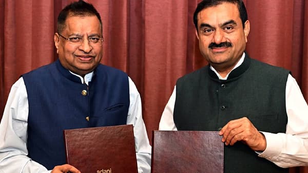 Gautam Adani : आणखी एक सिमेंट कंपनी गौतम अदानी यांच्या खिशात! शेअरमध्ये उसळी