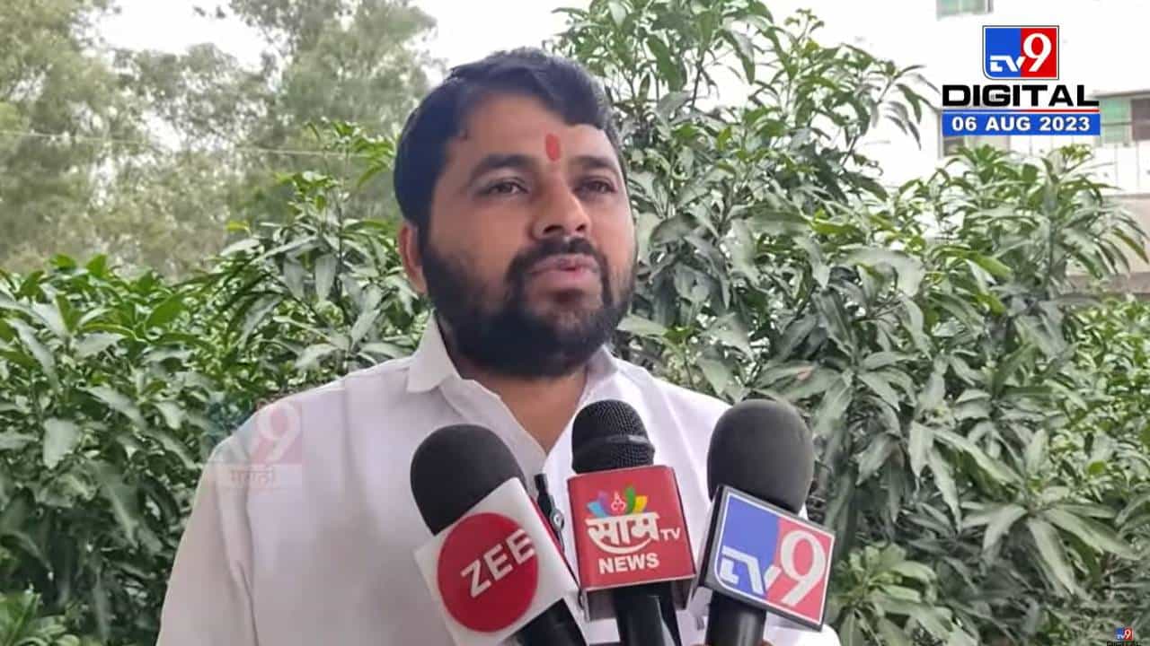 दुसऱ्या पक्षात जाण्याच्या चर्चांवर रविकांत तुपकर स्पष्टच म्हणाले; रक्ताचा शेवटचा थेंब असेपर्यंत...