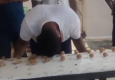 कपाळ आहे की लोखंड, मार्शल आर्टीस्ट तरुणाने आपल्या माथ्याने एका मिनिटात फोडले इतके अक्रोड, बनविला विश्वविक्रम