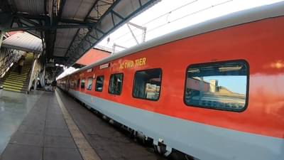 दारुच्या नशेत तरूणीला धावत्या ट्रेनमधून फेकले; दादर रेल्वे स्टेशनमधील धक्कादायक घटना