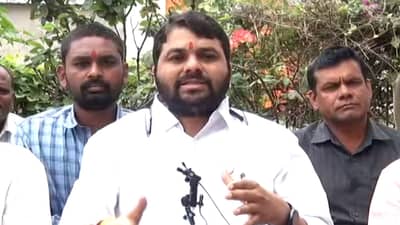 दुसऱ्या पक्षात जाणार का?; रविकांत तुपकर यांनी पत्रकार परिषद घेत नाराजी बोलून दाखवली