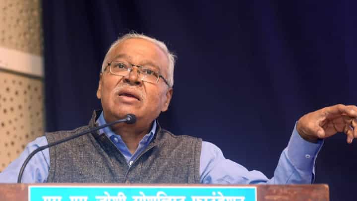 ज्येष्ठ विचारवंत प्रा. हरी नरके यांचं दु:खद निधन; वयाच्या 60 व्या वर्षी घेतला अखेरचा श्वास ज्येष्ठ विचारवंत प्रा. हरी नरके यांचं दु:खद निधन; वयाच्या 60 व्या वर्षी घेतला अखेरचा श्वास