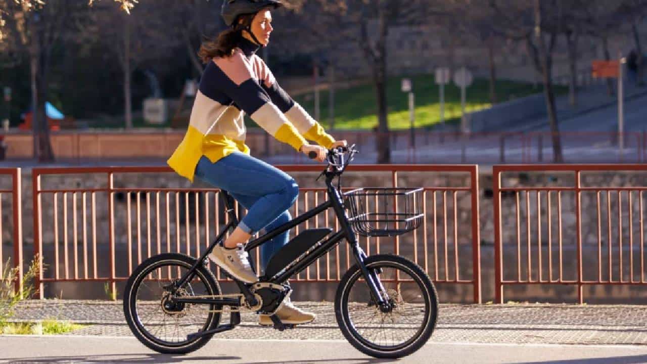 या इलेक्ट्रिक सायकल होत आहे इ-बाइकशी तुलना, किंमतही अगदी खिशाला परवडणारी