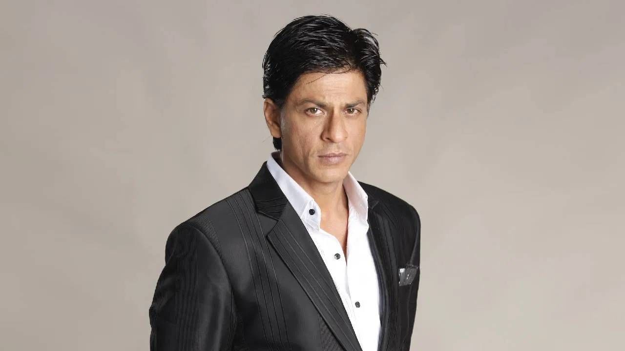 Shah Rukh Khan | शाहरुखला विचारली 'मुलीला इंप्रेस करण्याची' टीप, अभिनेत्याच्या उत्तराने फॅनची बोलतीच झाली बंद !