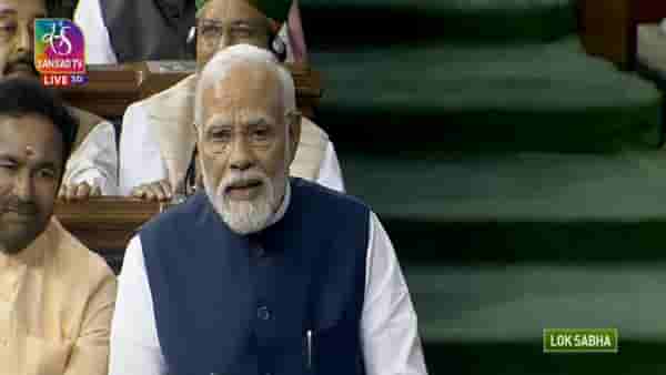 सामनातून ठाकरे गटाची पंतप्रधान मोदी यांच्या आगपाखड; ‘मोदी हे सूर्याचे मालक नाहीत, 2024 ला त्यांचा सूर्य…’