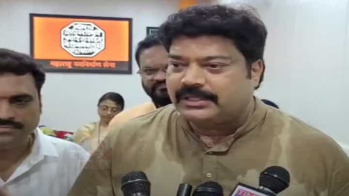 'मणिपूर विषय डायव्हर्ट करण्यासाठी लोकसभेत भाजपचा गलिच्छ आरोप', मनसे आमदाराचा हल्लाबोल 'मणिपूर विषय डायव्हर्ट करण्यासाठी लोकसभेत भाजपचा गलिच्छ आरोप', मनसे आमदाराचा हल्लाबोल