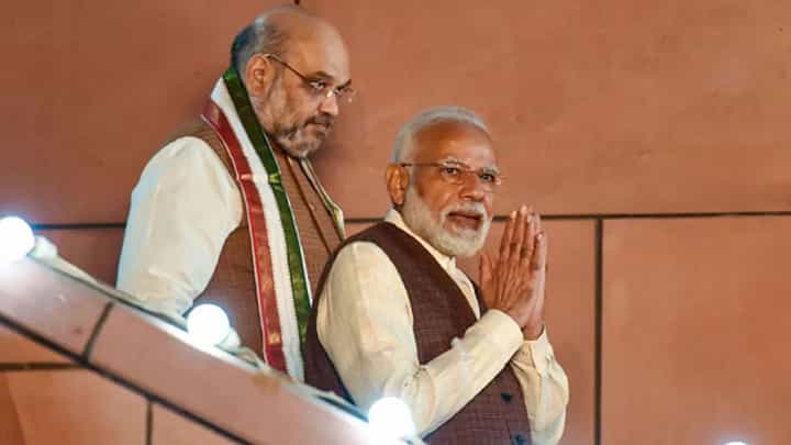 VIDEO | ‘नाव देण्यात भाजप आणि पंतप्रधान मोदी हे पटाईत’; कुणी केलीय खोचक टीका VIDEO | ‘नाव देण्यात भाजप आणि पंतप्रधान मोदी हे पटाईत’; कुणी केलीय खोचक टीका