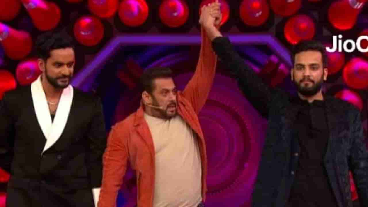 Bigg Boss Ott Season 2 Winner LIVE | एल्विश यादव याने लिहिला मोठा इतिहास, पहिल्यांदाच वाईल्ड कार्ड स्पर्धेक ठरला विजेता