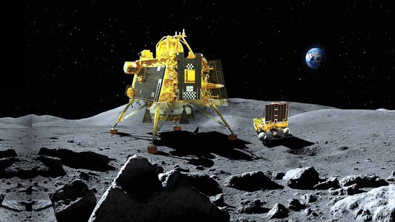 Chandrayaan-3  : चंद्रावर लँडिंग करण्यासाठी इसरोचा नवा डाव; रशियाचं मिशन फेल झाल्यानंतर घेतला मोठा निर्णय