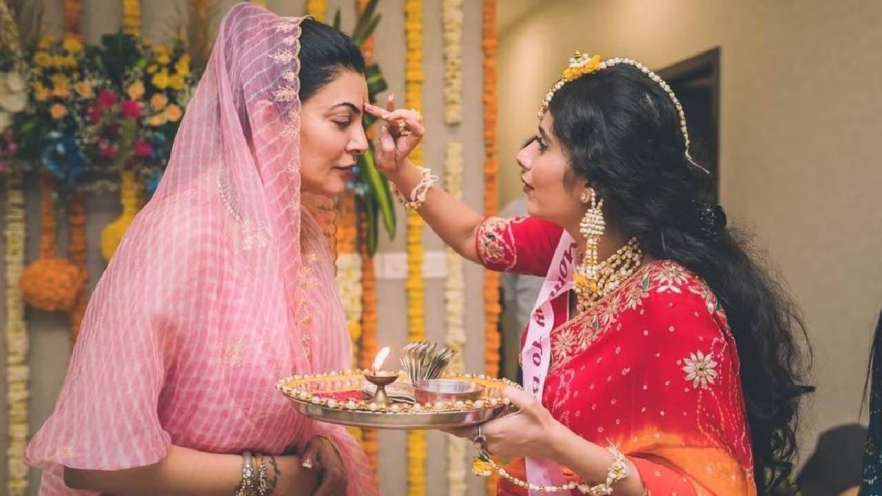 नुकताच ताली वेब सीरिजमधील भूमिकेबद्दल सुष्मिता सेन हिचे काैतुक करताना चारु असोपा ही दिसली आहे. चारु असोपा हिने खास फोटो शेअर केला आहे. 