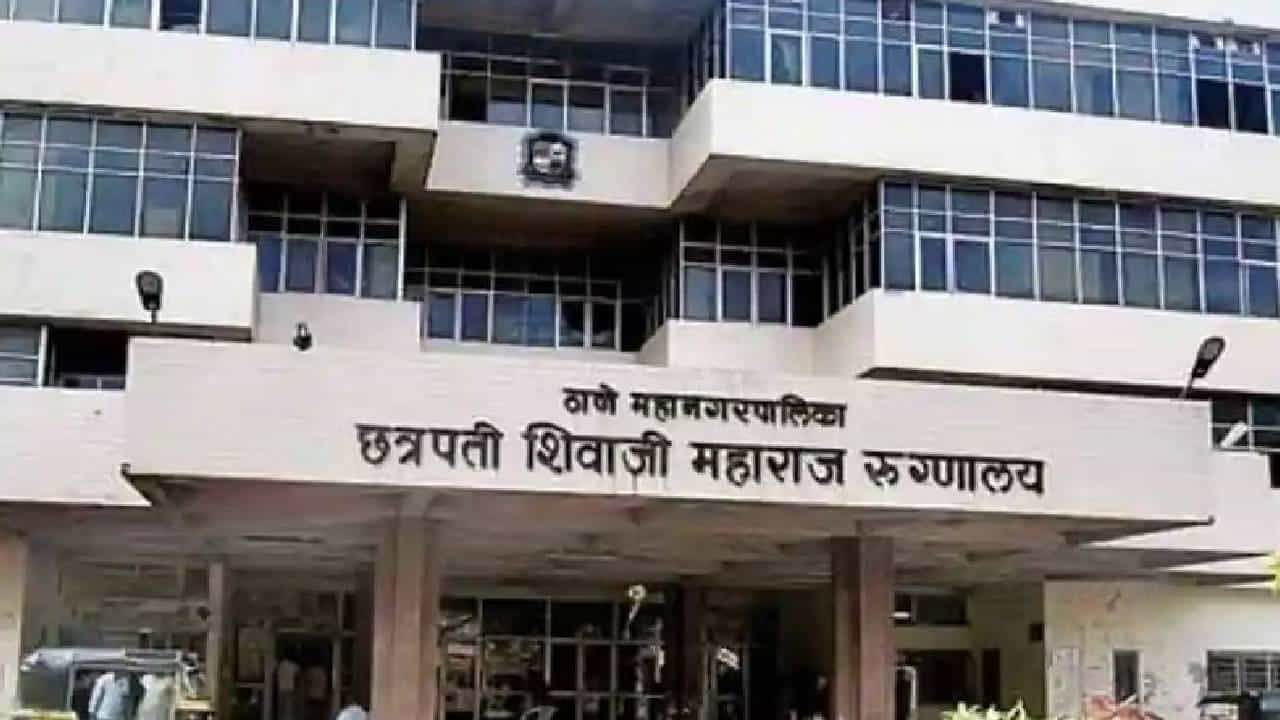 छत्रपती शिवाजी महाराज रुग्णालयात मृत्यूचं तांडव; एका रात्रीत तब्बल 17 रुग्णांचा मृतू छत्रपती शिवाजी महाराज रुग्णालयात मृत्यूचं तांडव; एका रात्रीत तब्बल 17 रुग्णांचा मृतू