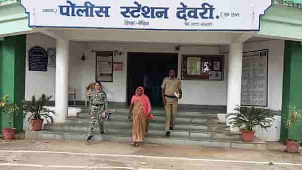 गोदिंयामधील देवरीमध्ये महिला चोरांचा सुळसुळाट, पोलिसांनी ट्रॅप लावत असं पकडलं