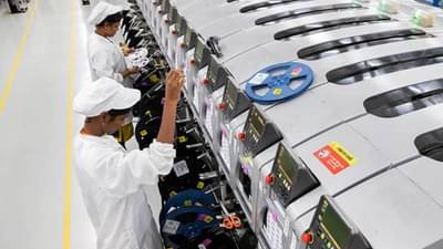 Foxconn Investment : या राज्यावर फॉक्सकॉनचा फोकस! गुंतवणूक वाढवली चार पट