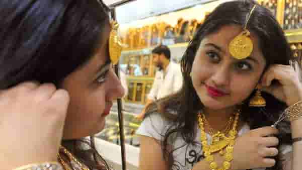 Gold Silver Rate Today : सोन्यापेक्षा चांदी सुसाट! कारण तरी काय