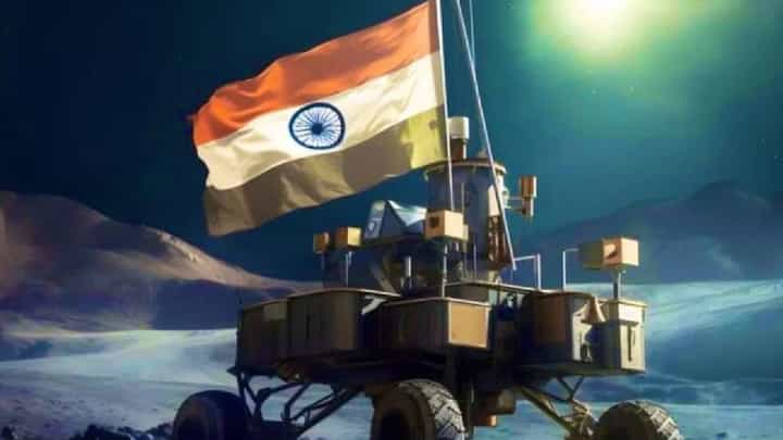 चांद्रयान ३ चं चंद्रावर यशस्वी लँडिंग अन् मोहीम फत्ते, चंद्रावर फडकला तिरंगा चांद्रयान ३ चं चंद्रावर यशस्वी लँडिंग अन् मोहीम फत्ते, चंद्रावर फडकला तिरंगा