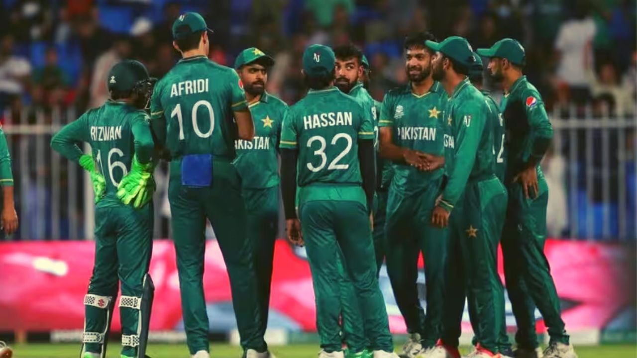 Asia Cup 2023 : आशिया कपआधी पाकिस्तान संघाला मोठा झटका, जगासमोर 'ती' गोष्ट आलीच!