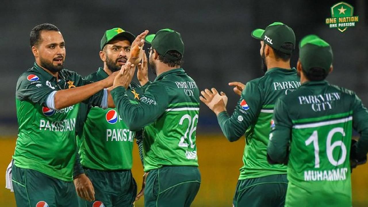 Pak vs Afg Odi : आशिया कप स्पर्धेपूर्वी पाकिस्तानचा धुमधडाका, बाबर आणि रिझवानला फॉर्मात आल्याने टीम इंडियाचं टेन्शन वाढलं