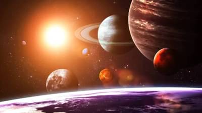 Astrology : दिवाळीआधी शुक्र बदलणार चाल, या तीन राशीच्या लोकांचे उजळणार भाग्य