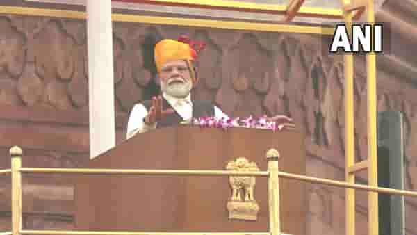 Independence Day : लाल किल्ल्यावरून मणिपूर हिंसाचाराबाबत काय म्हणाले PM मोदी?