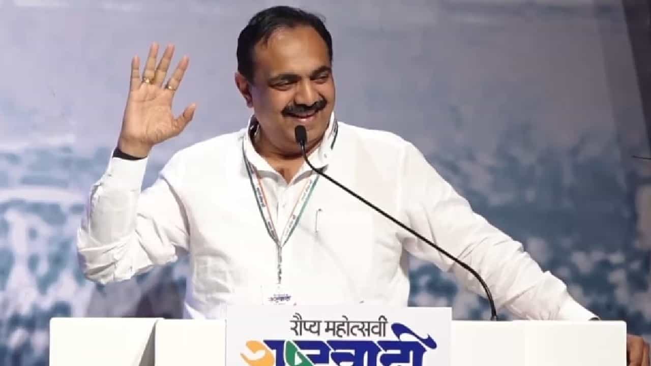 Raksha Bandhan 2023 : अजित पवार गटातील या महिला नेत्याने जयंत पाटील यांना पाठवली राखी; म्हणाल्या, मायेचा धागा...