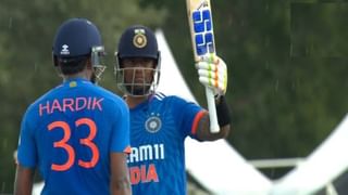 WI vs IND 5th T20I | शुबमन गिल याला रिव्यू न घेणं महागात पडलं, सूर्यकुमार यादव देखील पाहत राहिला