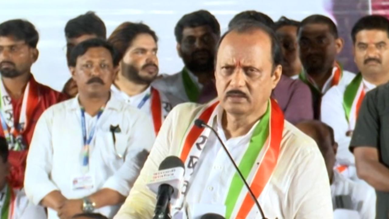 Ajit Pawar Baramati Live Speech | बायकोने घेतले नाहीत, एवढे किस ...