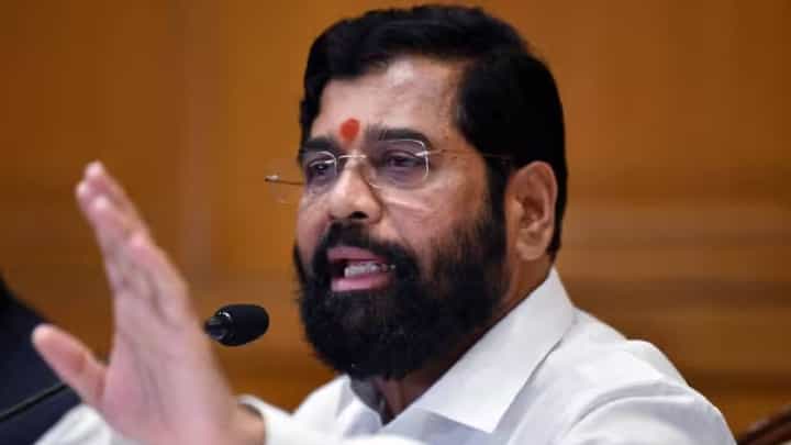 Eknath Shinde यांनी मराठा समाजाला दिली ग्वाही; म्हणाले, 'हे शासन खंबीर अन्...' Eknath Shinde यांनी मराठा समाजाला दिली ग्वाही; म्हणाले, 'हे शासन खंबीर अन्...'