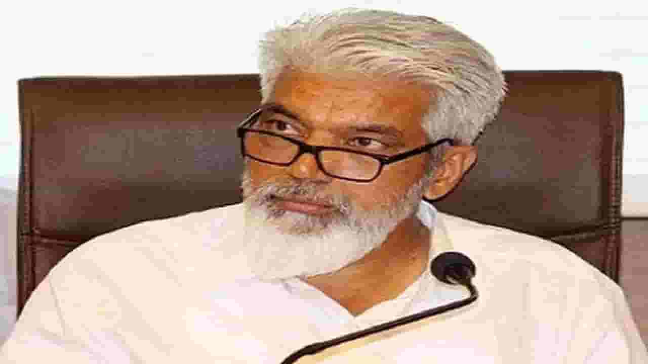 Sanjay Raut यांचा दादा भुसे यांच्यावर हल्लाबोल; म्हणाले, ड्रग्ज माफियाकडून किती खोके मिळाले? Sanjay Raut यांचा दादा भुसे यांच्यावर हल्लाबोल; म्हणाले, ड्रग्ज माफियाकडून किती खोके मिळाले?