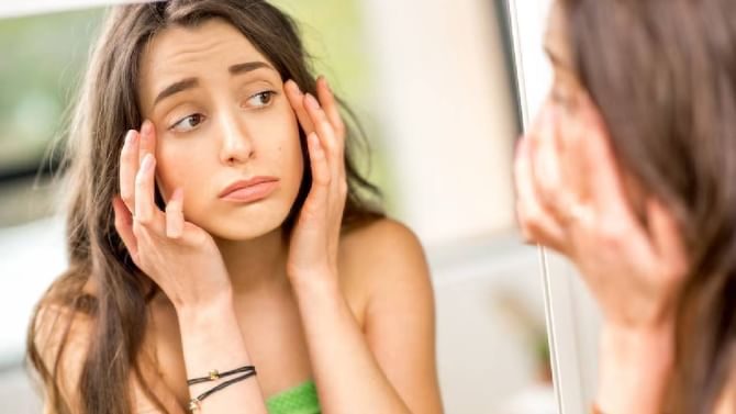 Facial Hair : चेहऱ्यावरच्या नकोशा केसांमुळे हैराण ? या घरगुती उपायांचा