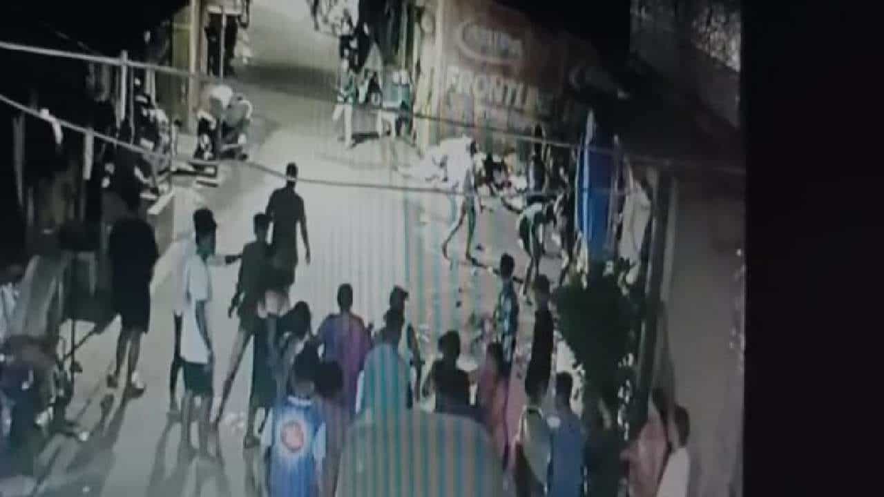 Kalyan Crime : लहान भाऊ आईसोबत भांडण करायचा, मुलगा मोठ्या भावाकडे तक्रार करण्यास गेला, मग जे घडलं ते भयंकर
