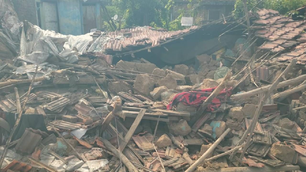 Nagpur News : वेकोलित प्लास्टिंगमुळे घर कोसळल्याने मोठी दुर्घटना; बापासह लेकीचा घात