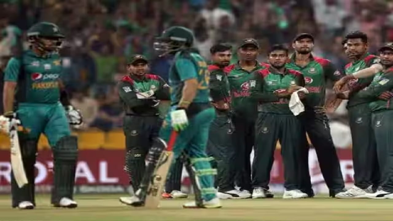 बांगलादेशने त्यानंतर सुपर 4 धडक मारली. बांगलादेशसमोर पाकिस्तानचं आव्हान होतं. दोन्ही संघांसाठी 'करो या मरो' असा सामना होता. मात्र इथंही बांगलादेशने पाकिस्तानचा टांगा पलटी केला. बांगलादेशने विजयासाठी दिलेल्या 240 धावांचा पाठलाग करताना पाकिस्तान 202 धावांवर ढेर झाली.