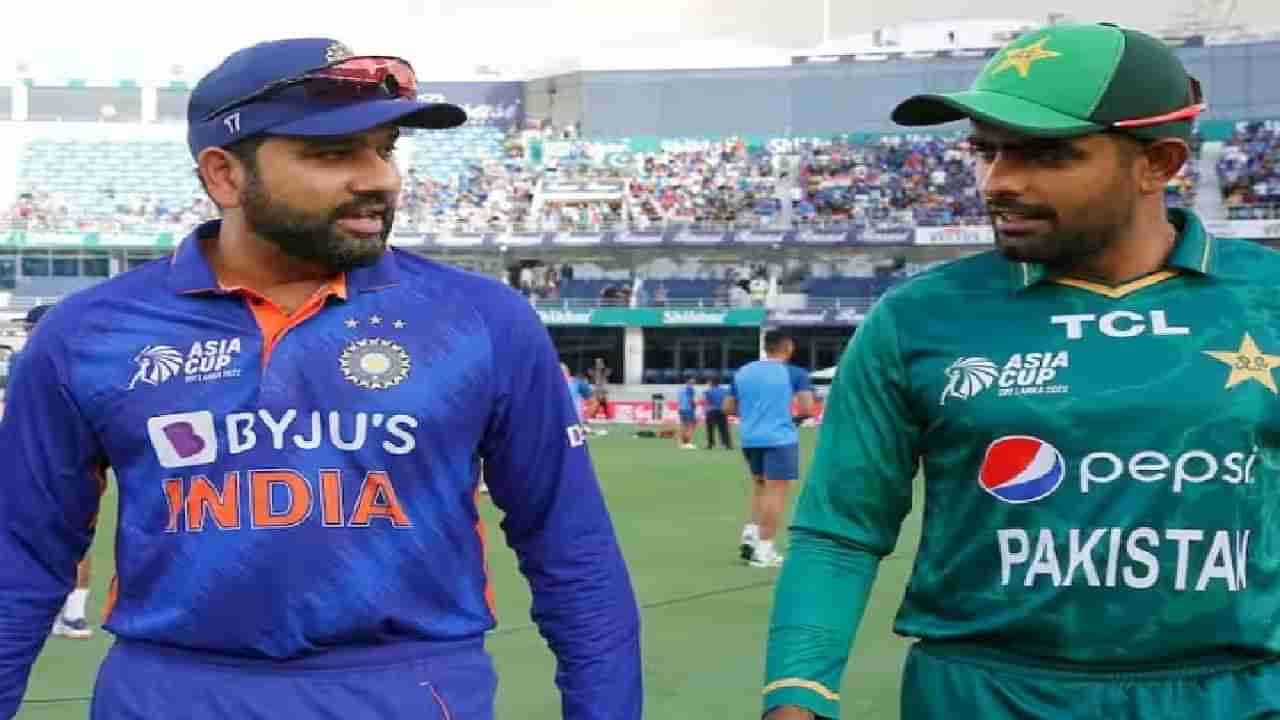 IND vs PAK : पाकिस्तानविरूद्ध काय फायद्याची, पहिली बॅटींग की बॉलिंग? पाहा काय सांगतो पिच रिपोर्ट!