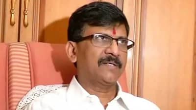Sanjay Raut  : लोकसभा निवडणूक लढणार काय?, संजय राऊत यांची पहिली प्रतिक्रिया; म्हणाले, पक्षाने आदेश दिल्यावर निवडणूकच काय...