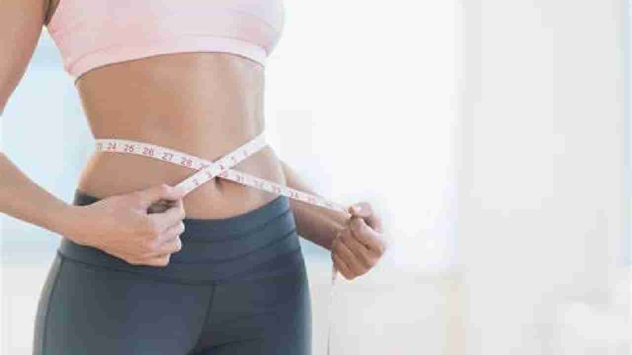 Weight Loss | कोण म्हणतं गोड पदार्थ खाऊन वजन कमी करता येत नाही? हे करून बघा