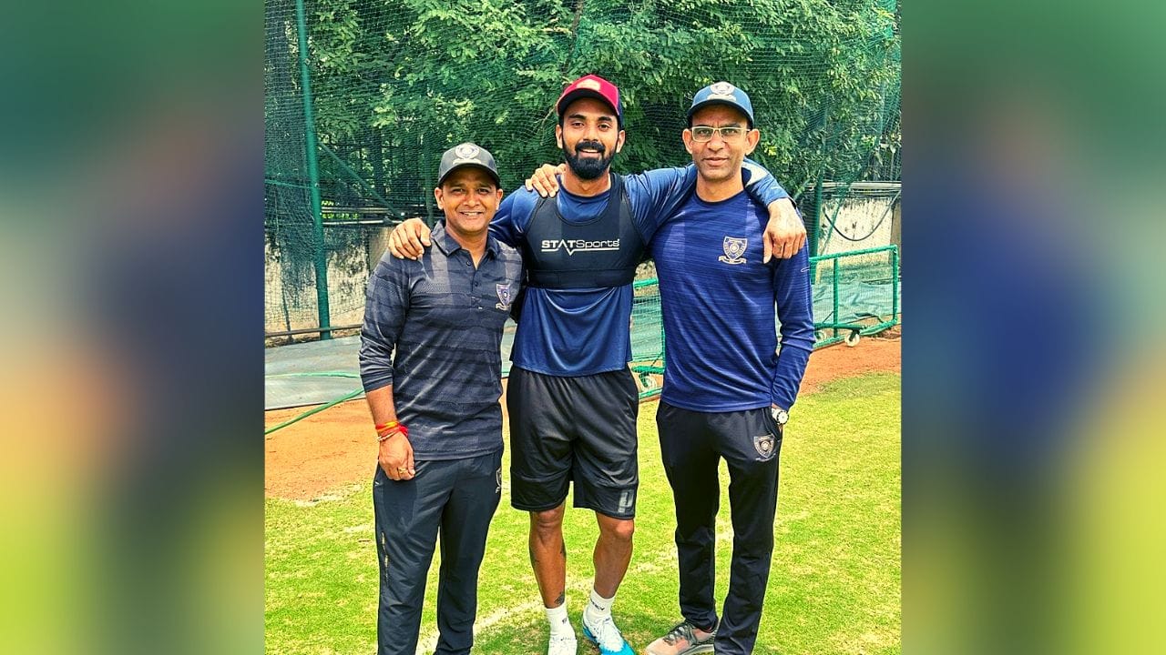 के.एल.ने सोशल मीडियावर पोस्टद्वारे त्याच्या दुखापतीसाठी एनसीएमध्ये मेहनत घेणाऱ्या टीमचे जाहीर आभार मानले आहेत. तसेच त्याने पाठिंब्याबद्दल बीसीसीआयला धन्यवाद दिलेत.