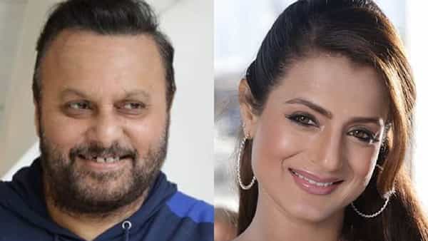 सनी देओल याचा गदर 2 हा चित्रपट मोठा धमाका करतोय. या चित्रपटाने अनेक रेकाॅर्ड तोडले. या चित्रपटात सनी देओल आणि अमीषा पटेल मुख्य भूमिकेत दिसले.