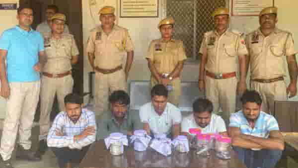 जगावेगळे ठकसेन ! कुणी फ्लॅट घेतला, तर कुणी शोरूम, चोऱ्या करायला विमानाने जायचे; फक्त दोन ट्रिकमुळे हजारो कमावले