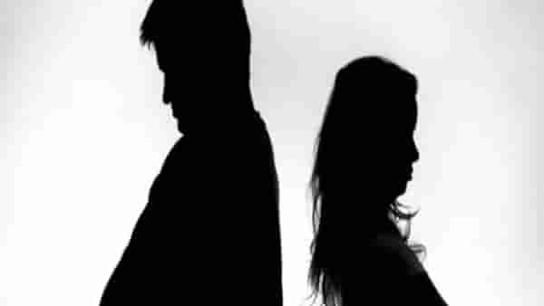 पाच वर्षे प्रेम, बीडीओ झाला आणि तिचा नंबर ब्लॉक केला, मग...
