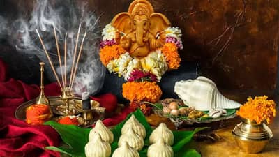 Vinayak Chaturthi : उद्या विनायक चतुर्थी, या सोप्या उपायांनी दूर होतील दूःख आणि कष्ट