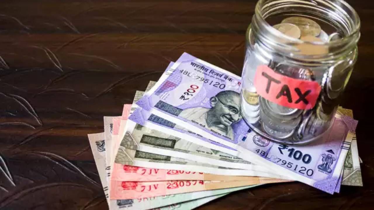 Income Tax Refund : तुमचं तर नाव नाही ना यादीत? इतक्या लाख करदात्यांना रिफंड नाहीच