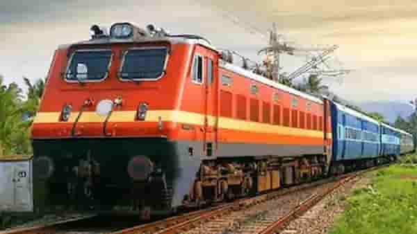 Pune News | पुणे रेल्वेकडून धडक कारवाई...आता तिकीट काढा अन्यथा...