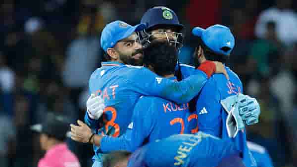 Kuldeep Yadav : भारताचा कुल दीप चमकला, चार विकेट्स घेत रचला वर्ल्ड रेकॉर्ड