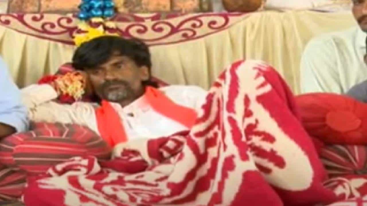 Maratha Reservation : 5 वाजेपर्यंतची वेळ, त्यानंतर मनोज जरांगे पाटील आज घेणार एक मोठा निर्णय