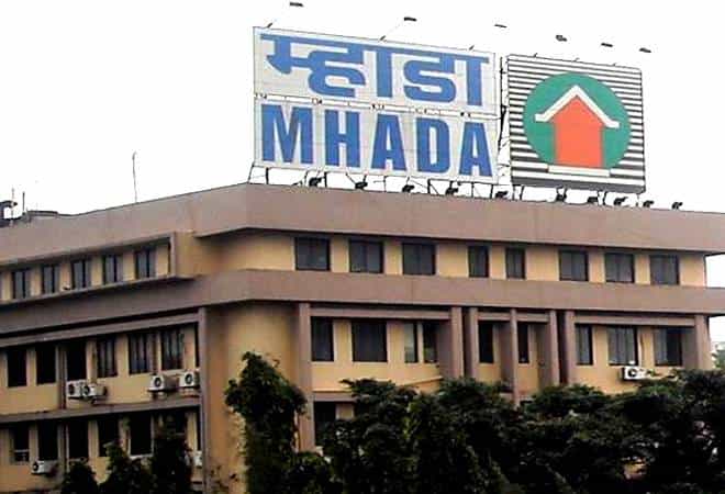 MHADA Lottery | पुण्यात घरं घेण्याचं स्वप्न होणार साकार, कधी निघणार 5 हजार 863 घरांची सोडत? MHADA Lottery | पुण्यात घरं घेण्याचं स्वप्न होणार साकार, कधी निघणार 5 हजार 863 घरांची सोडत?