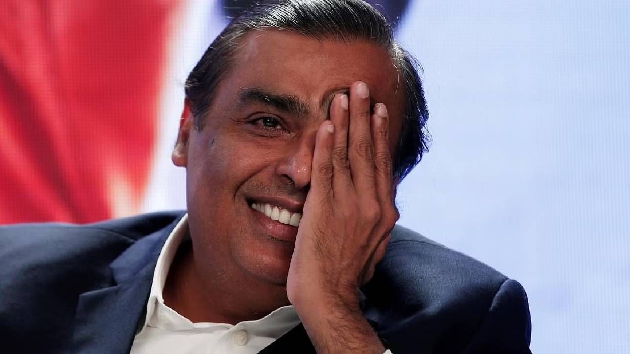 Mukesh Ambani : बुद्धीबळाचा हाच खेळाडू! 10 स्टॉकच्या जोरावर मुकेश अंबानी यांनी मारली बाजी