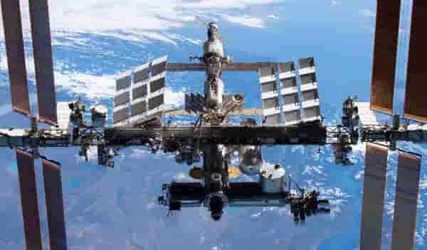 NASA ची आंतरराष्ट्रीय अंतराळ स्थानक पाडण्याची योजना, काय होणार परिणाम ?